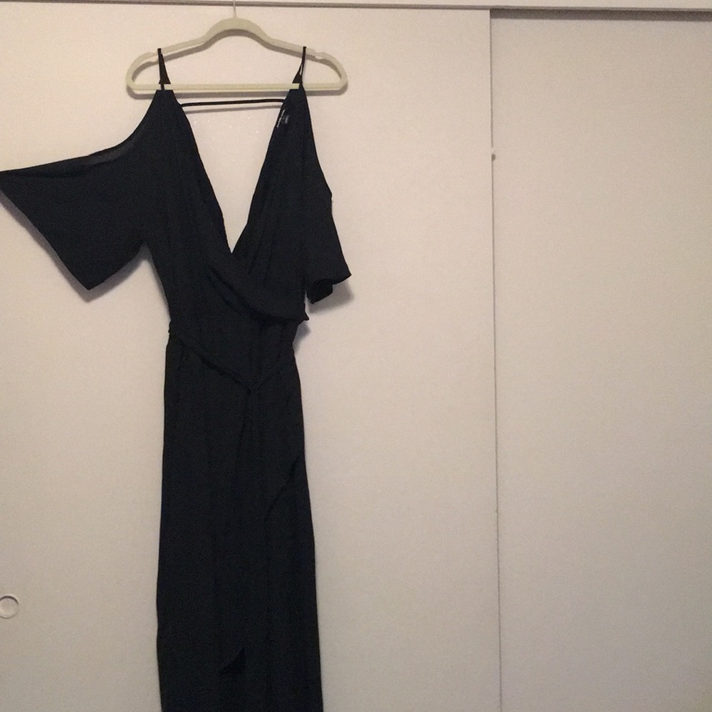 Sexy party dress perfect for a holiday party.